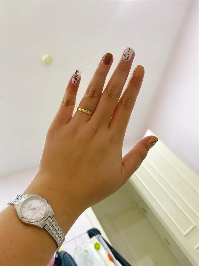 Khách hàng review Đồng hồ CASIO Timeless 26 mm Nữ LTP-1129A-7ARDF 3