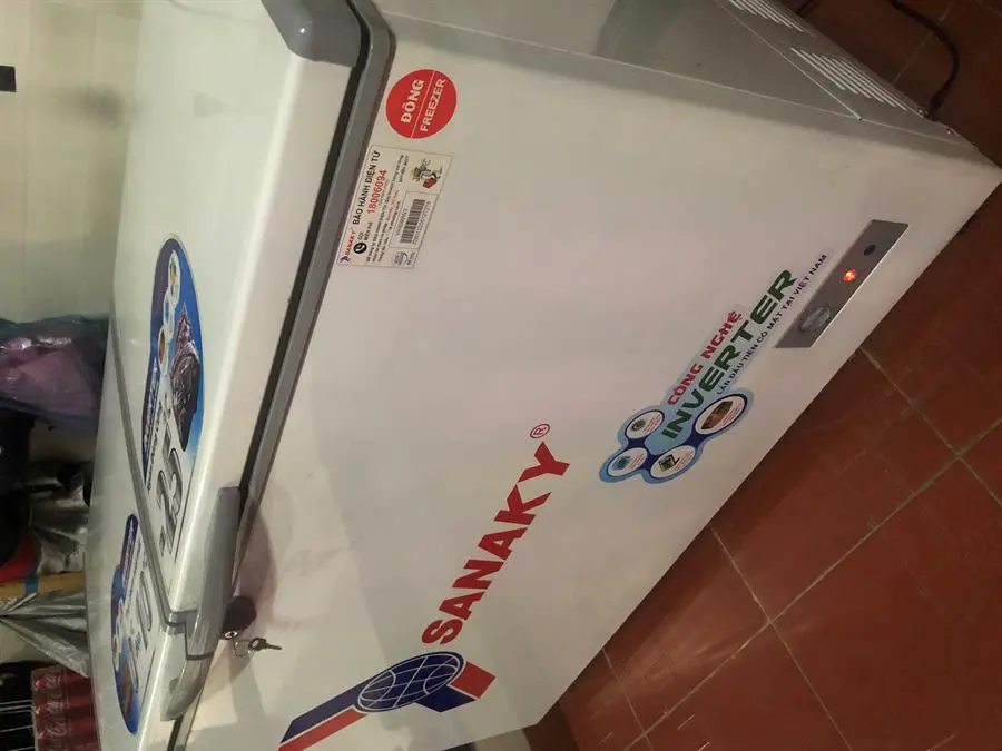 Khách hàng review Tủ đông Sanaky Inverter 280 lít VH-4099W3 8