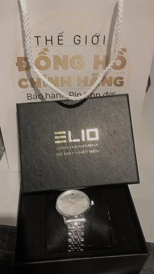 Khách hàng review Đồng hồ ELIO 42 mm Nam EC001-01 1