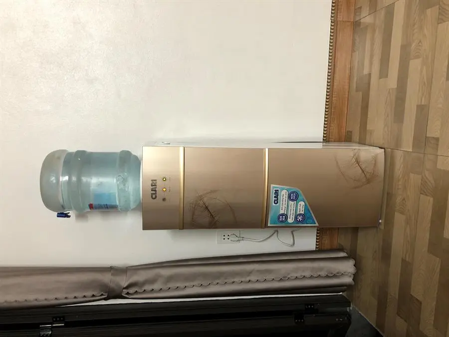 Khách hàng review Cây nước nóng lạnh Clari YLR-5L(1010) 520W 8