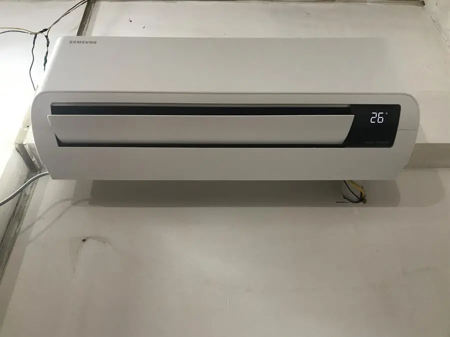 Khách hàng review Máy lạnh Samsung Inverter 1.5 HP AR13TYHYCWKNSV 18