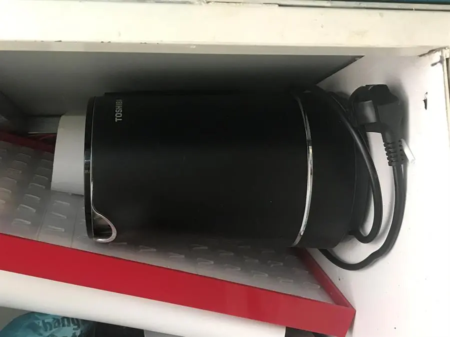 Khách hàng review Bình đun siêu tốc Toshiba 1.5 lít KT-15DS1NV 5