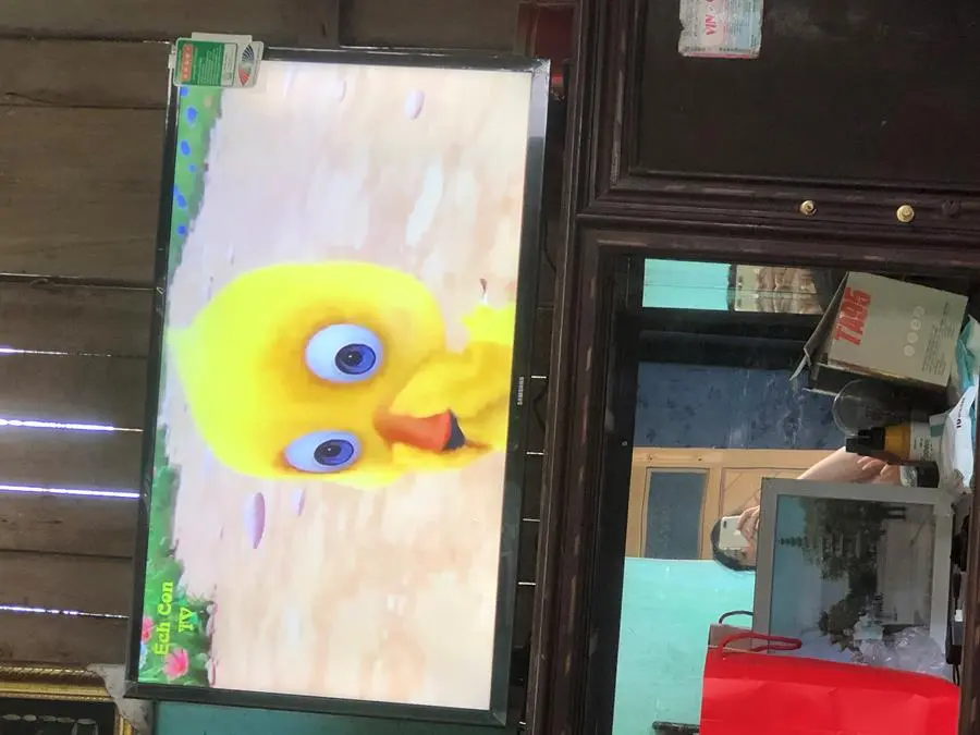 Khách hàng review Smart Tivi Samsung 32 inch UA32T4500 6