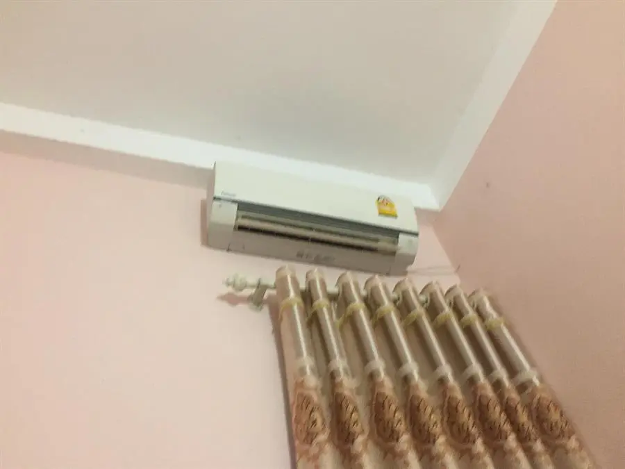 Khách hàng review Máy lạnh Samsung Inverter 1 HP AR09TYHQASINSV 70