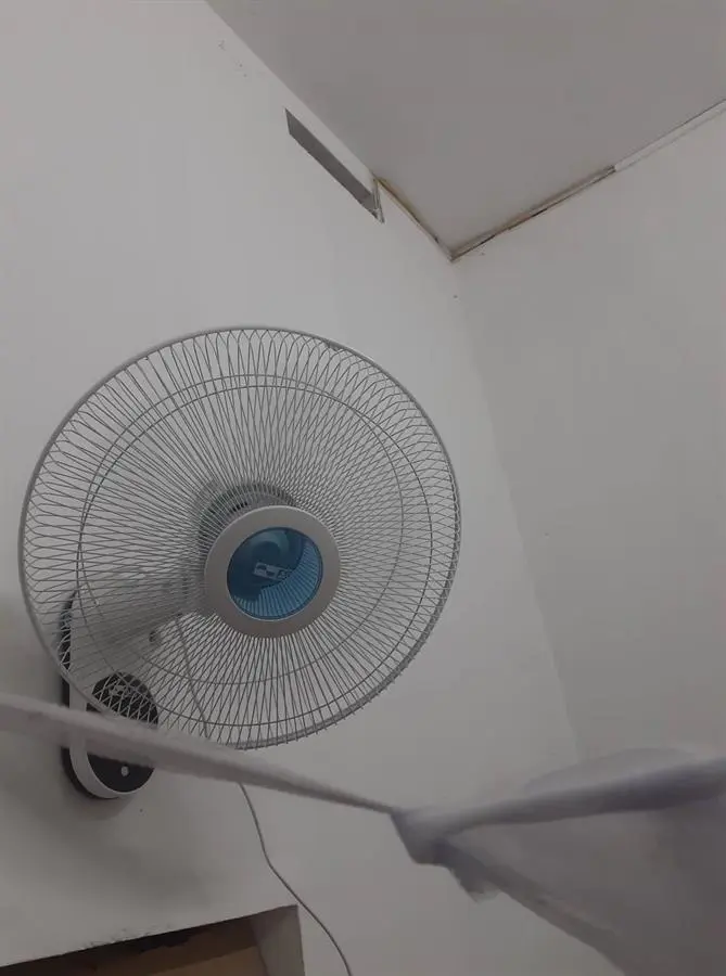 Khách hàng review Quạt treo tường AC 3 cánh AWF02A163 55W 6
