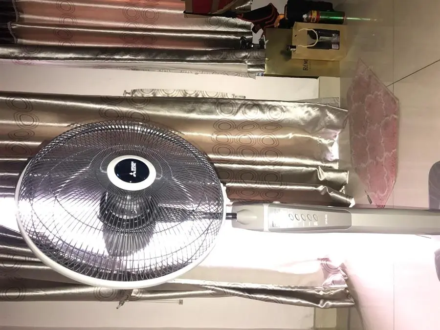 Khách hàng review Quạt đứng Mitsubishi Electric 3 cánh LV16-RA SF-GY 47W 16