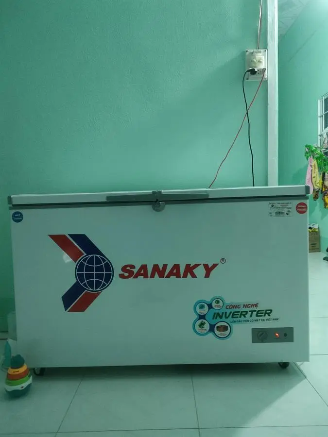 Khách hàng review Tủ đông Sanaky Inverter 280 lít VH-4099W3 7