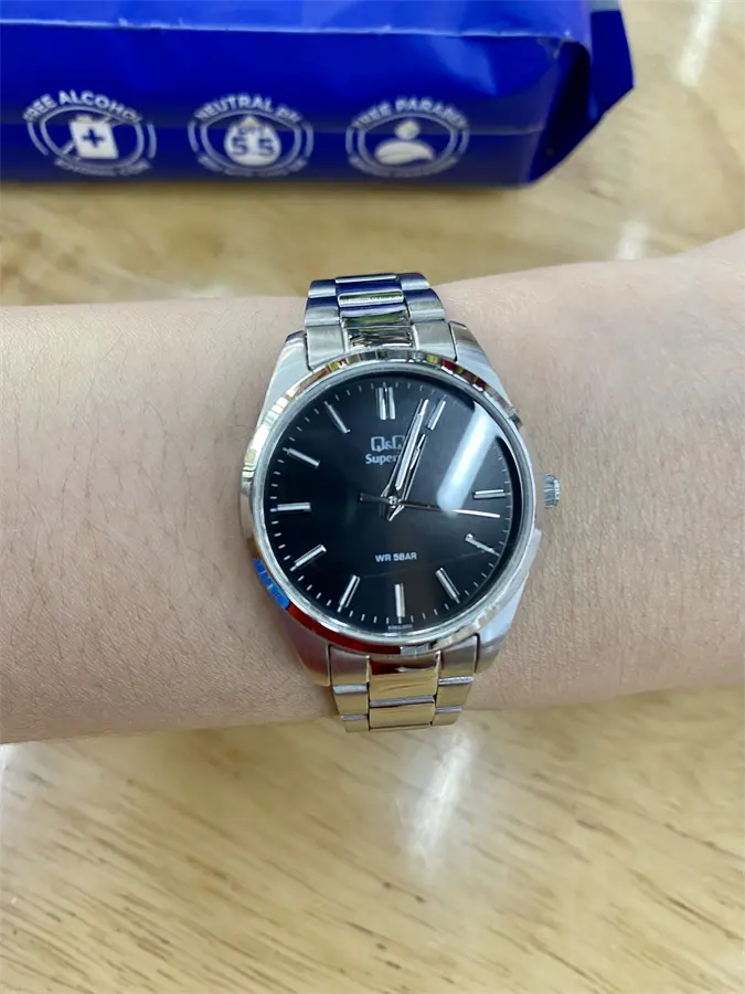 Khách hàng review Đồng hồ Q 1