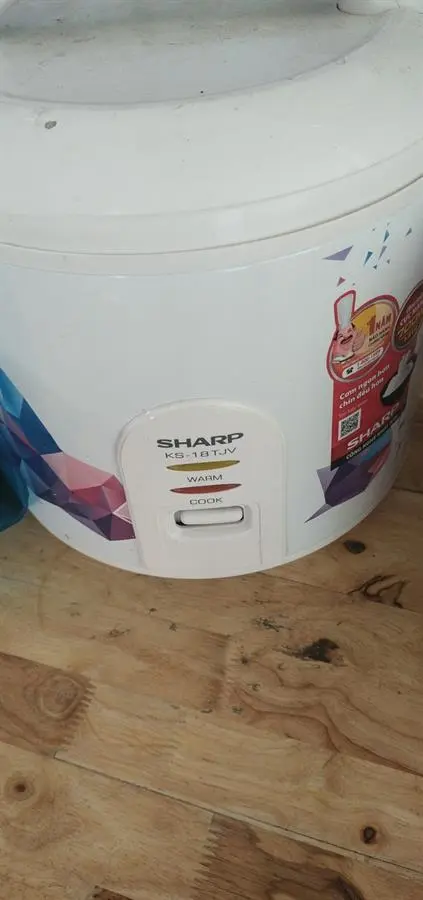 Khách hàng review Nồi cơm nắp gài Sharp 1.8 lít KS-18TJV 28