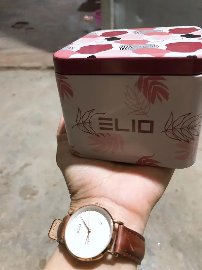 Khách hàng review Đồng hồ ELIO 29 mm Nữ EL062-02 1