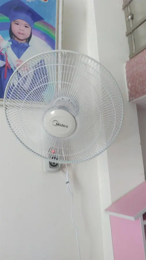 Khách hàng review Quạt treo tường Midea 3 cánh FW40-15VFR 45W 3