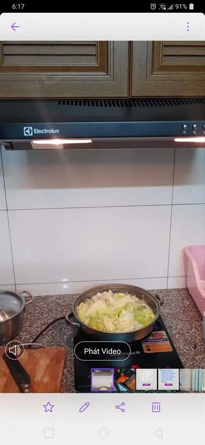 Khách hàng review Máy hút mùi âm tủ Electrolux EFT6032K 2