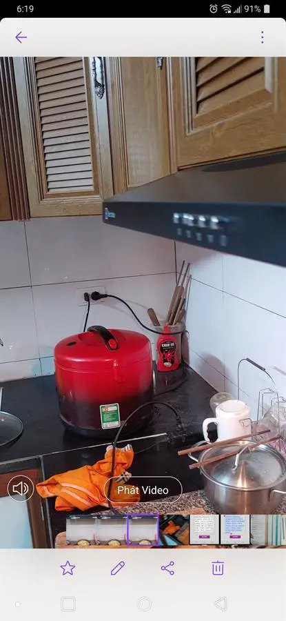 Khách hàng review Máy hút mùi âm tủ Electrolux EFT6032K 3