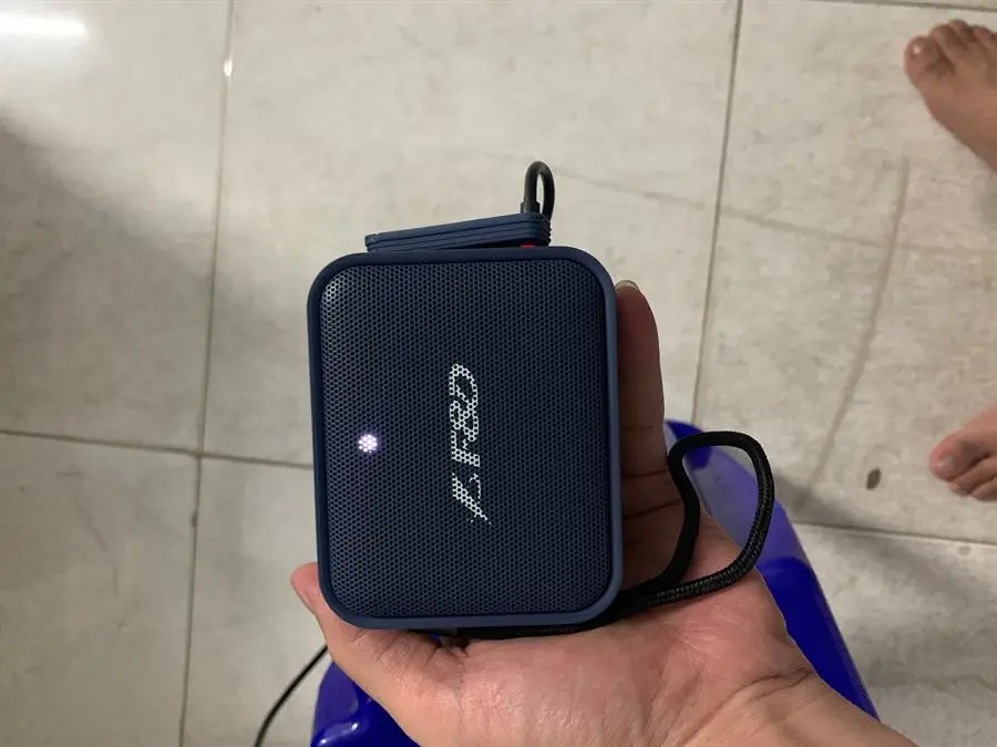 Khách hàng review Loa Bluetooth Fenda W5 Plus 8