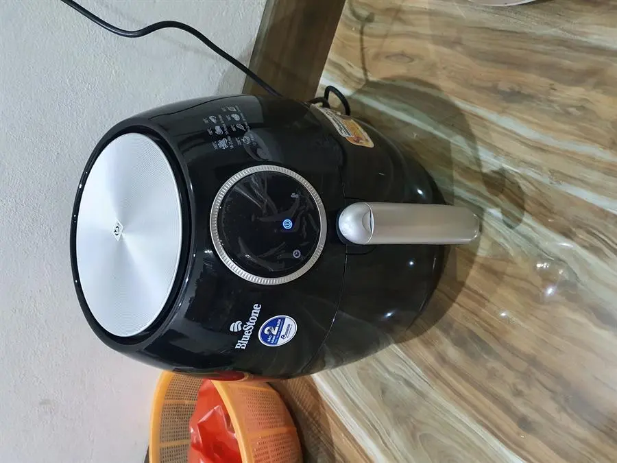 Khách hàng review Nồi chiên không dầu BlueStone AFB-5876 5.5 lít 10