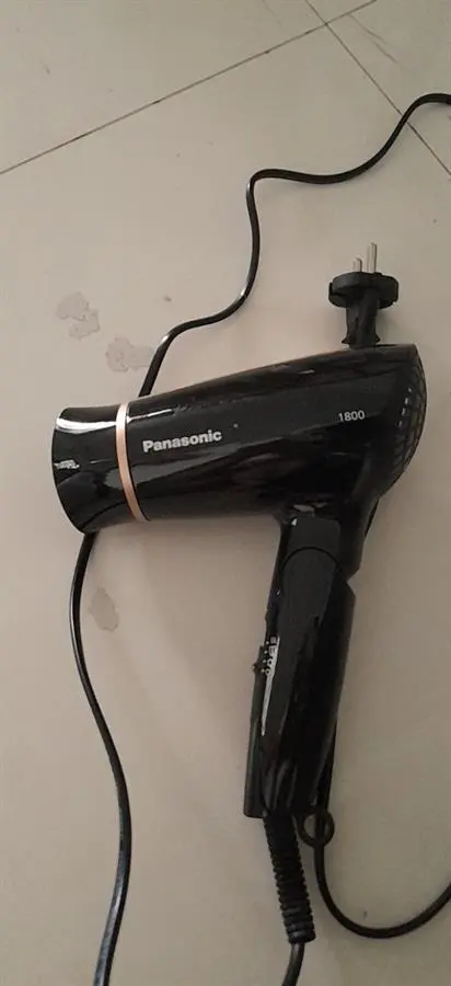 Khách hàng review Máy sấy tóc 1800W Panasonic EH-ND30-K645 2