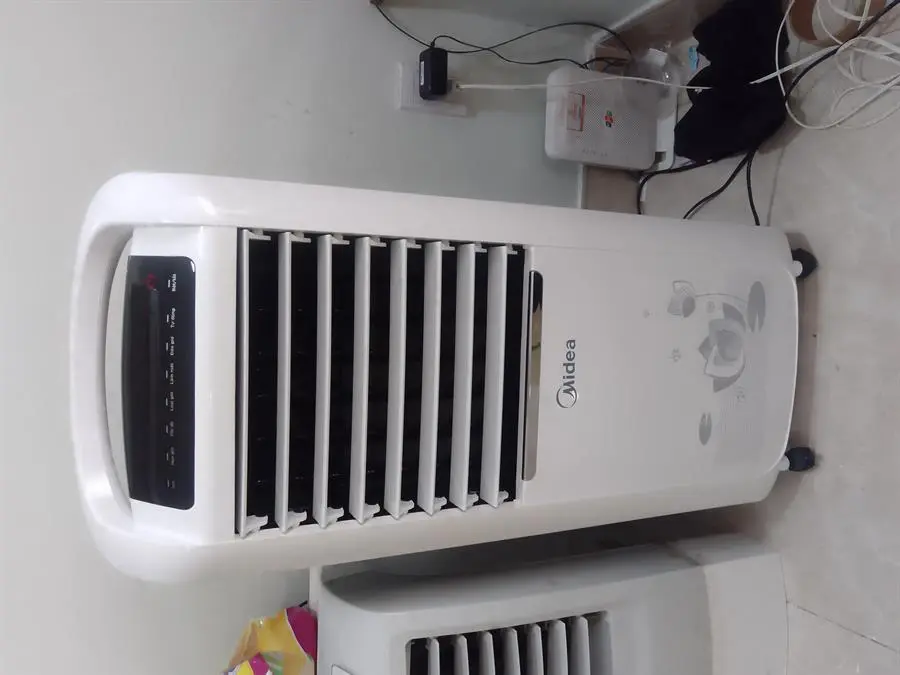 Khách hàng review Quạt điều hòa Midea AC200-19WV 100W 12