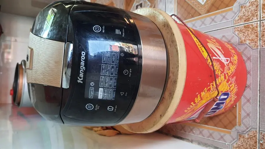 Khách hàng review Nồi cơm điện tử Kangaroo 1.8 lít KG18DR8 12