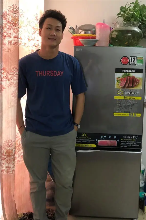 Khách hàng review Tủ lạnh Panasonic Inverter 255 lít NR-BV280QSVN 127