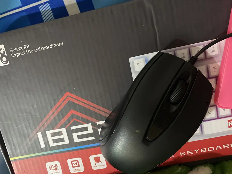 Khách hàng review Chuột Có dây Silent Rapoo N1200 10