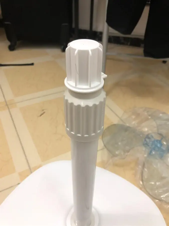 Khách hàng review Quạt lửng Comfee 3 cánh CF-FF4019VEW 48W 13