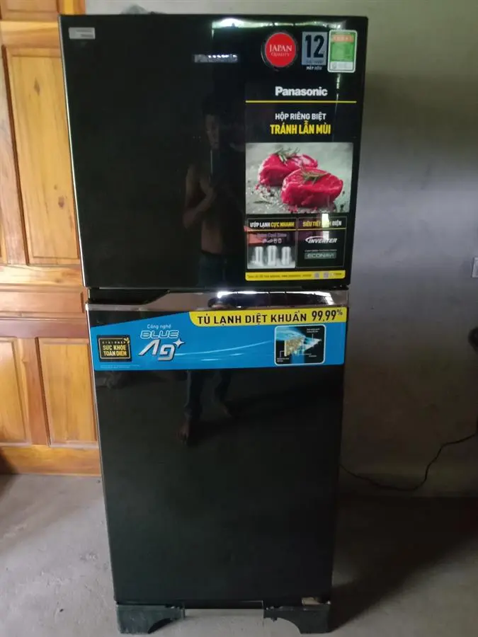 Khách hàng review Tủ lạnh Panasonic Inverter 234 lít NR-TV261BPKV 42
