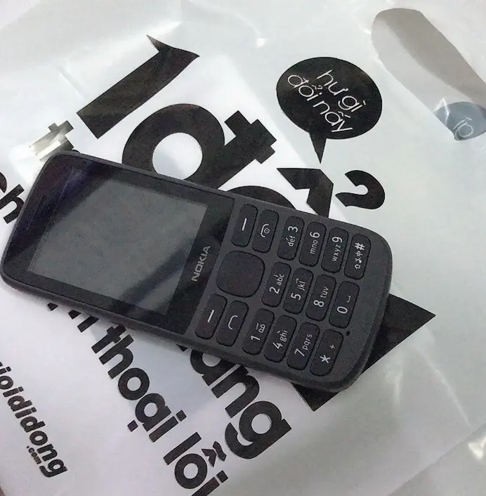 Khách hàng review Điện thoại Nokia 215 4G 27