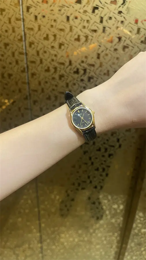 Khách hàng review Đồng hồ CASIO Timeless 23 mm Nữ LTP-1094Q-1ARDF 1