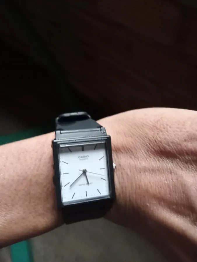 Khách hàng review Đồng hồ CASIO 26 mm Nam MQ-27-7EDF 2