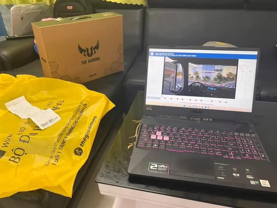 Khách hàng review Laptop Asus TUF Gaming F15 FX506LHB i5 10300H/8GB/512GB/4GB GTX1650/144Hz/Win11 (HN188W) 19