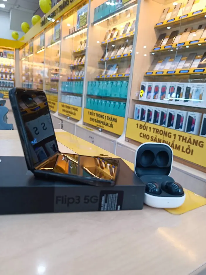 Khách hàng review Điện thoại Samsung Galaxy Z Flip3 5G 128GB 7