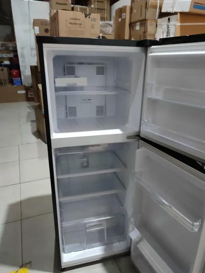 Khách hàng review Tủ lạnh Panasonic Inverter 188 lít NR-BA229PKVN 73