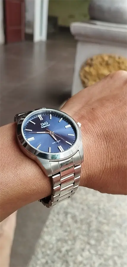 Khách hàng review Đồng hồ Q 1