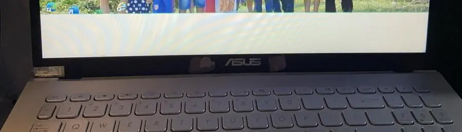Khách hàng review Laptop Asus VivoBook X509MA N4020/4GB/256GB/Win10 (BR271T) 1
