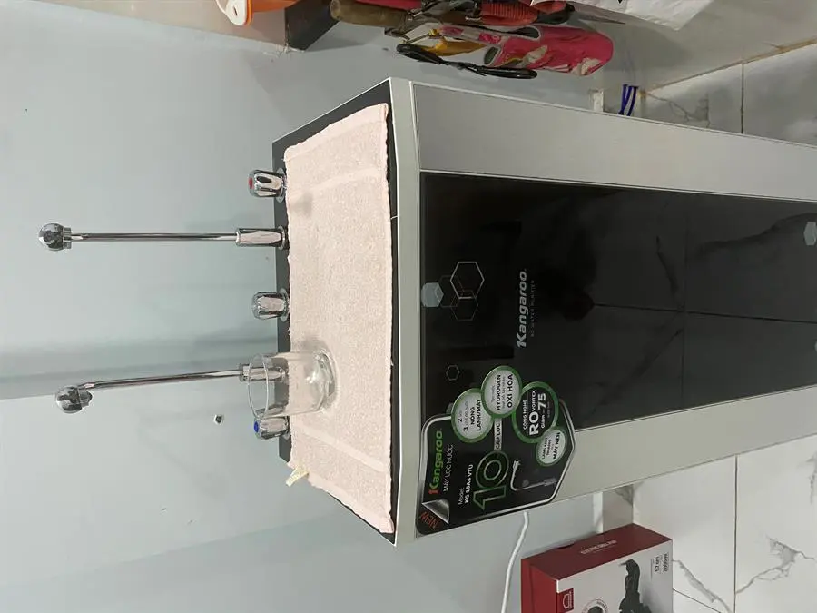 Khách hàng review Máy lọc nước RO nóng nguội lạnh Hydrogen Kangaroo KG10A4VTU 10 lõi 36
