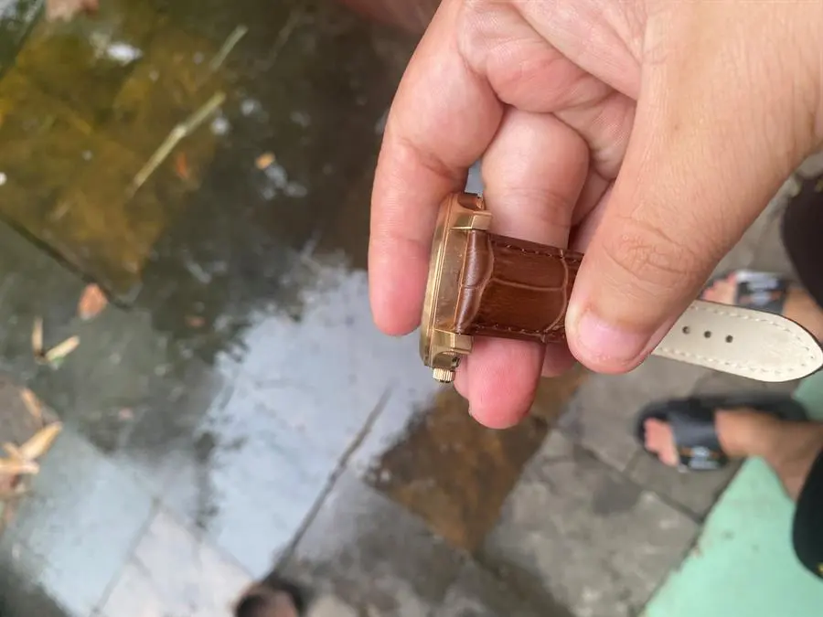 Khách hàng review Đồng hồ MVW 40 mm Nam ML037-01 7