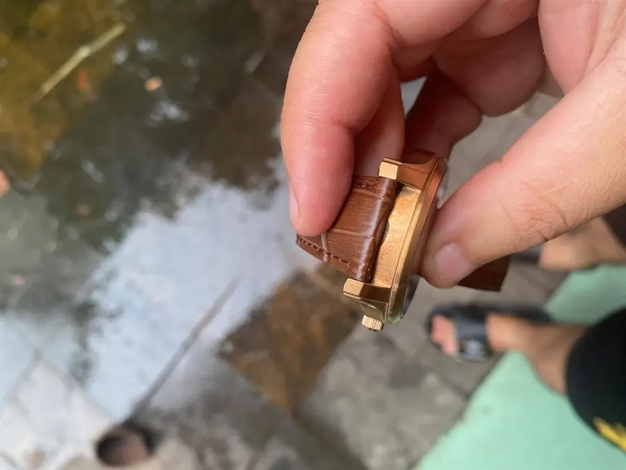 Khách hàng review Đồng hồ MVW 40 mm Nam ML037-01 8