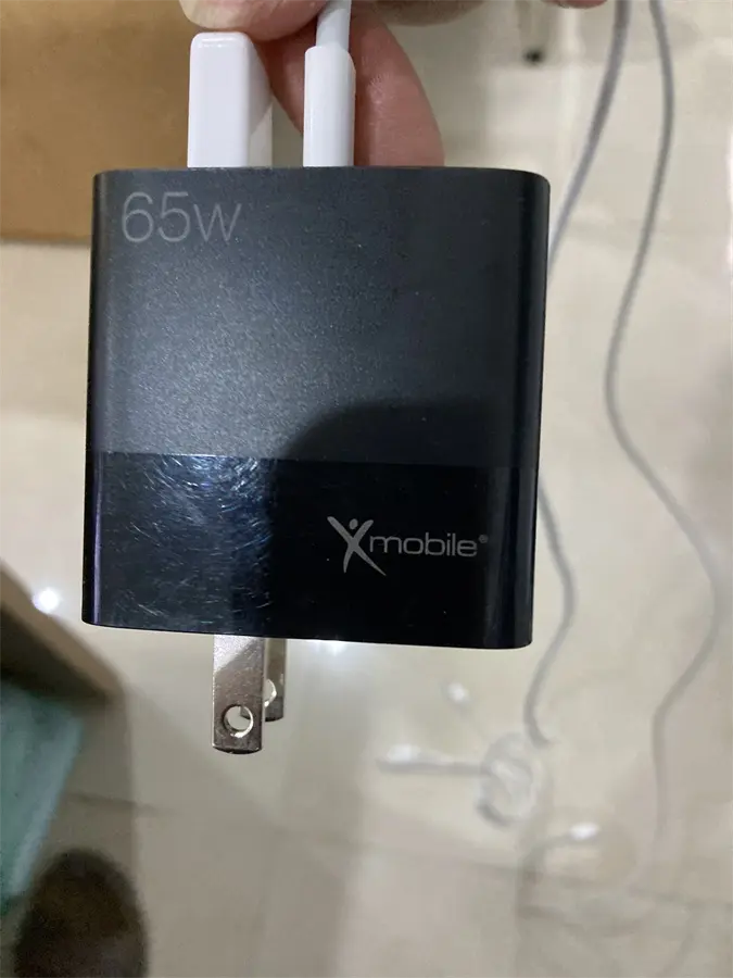 Khách hàng review Adapter Sạc 2 cổng USB Type C PD QC 3.0 GaN 65W Xmobile MFR65 3
