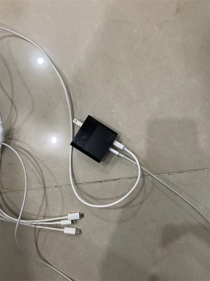 Khách hàng review Adapter Sạc 2 cổng USB Type C PD QC 3.0 GaN 65W Xmobile MFR65 4