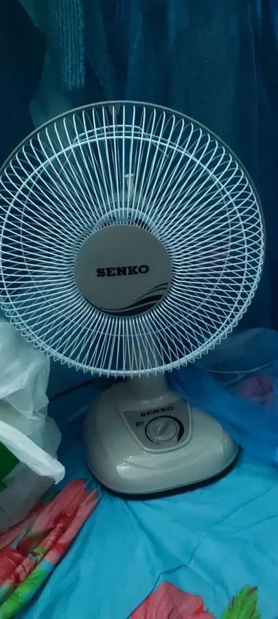 Khách hàng review Quạt bàn Senko 3 cánh B1213 40W 14