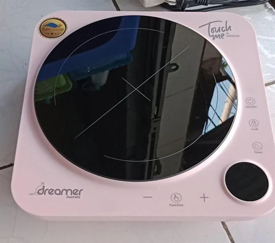 Khách hàng review Bếp từ Dreamer DC-IH01P 3