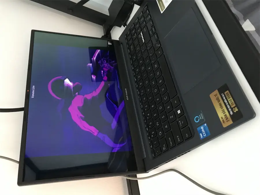 Khách hàng review Laptop Asus VivoBook 15X OLED A1503ZA i5 12500H/8GB/512GB/Win11 (L1290W) 13