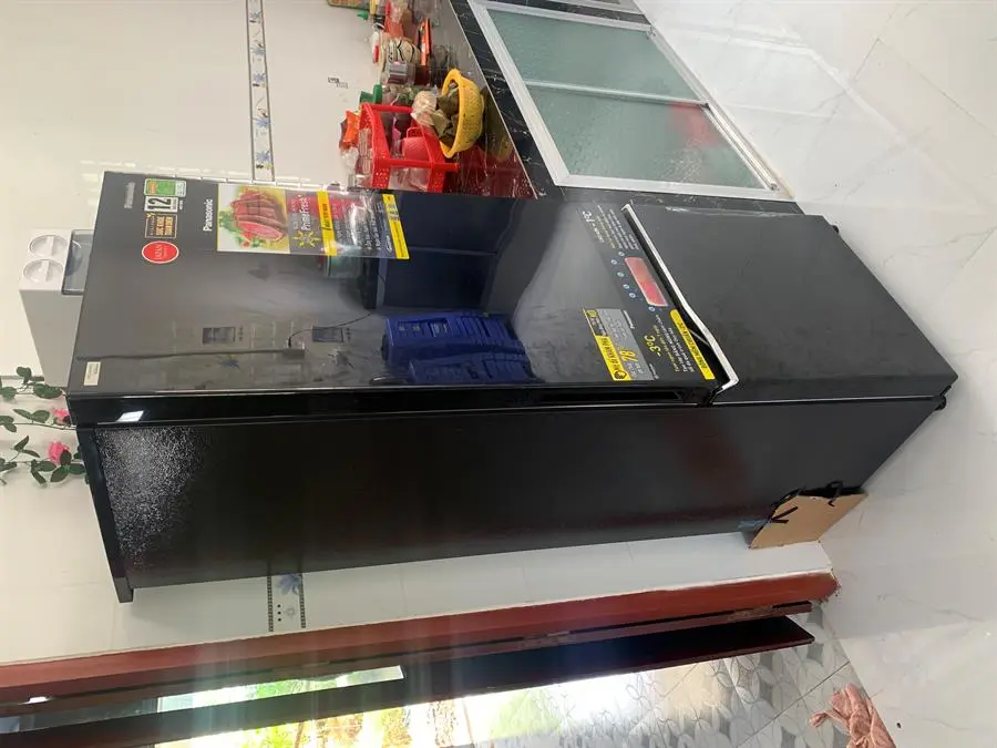 Khách hàng review Tủ lạnh Panasonic Inverter 322 lít NR-BC360QKVN 24