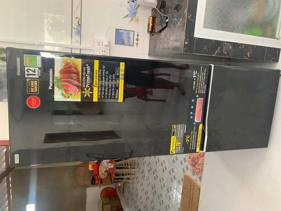 Khách hàng review Tủ lạnh Panasonic Inverter 322 lít NR-BC360QKVN 25