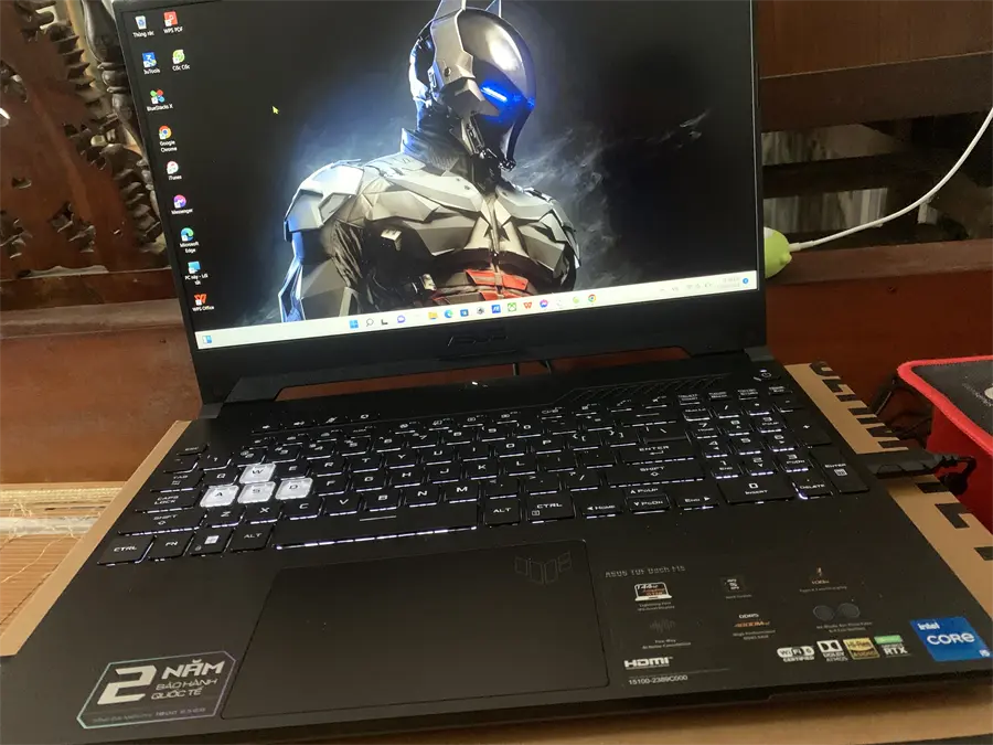 Khách hàng review Laptop Asus Gaming TUF Dash F15 FX517ZC i5 12450H/8GB/512GB/4GB RTX3050/144Hz/Win11 (HN077W) 7