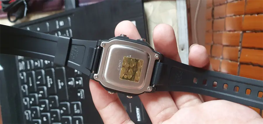 Khách hàng review Đồng hồ CASIO Timeless 36.8 mm Nam W-800HG-9AVDF 9