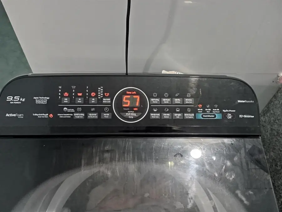 Khách hàng review Máy giặt Panasonic Inverter 9.5 kg NA-FD95X1LRV 36