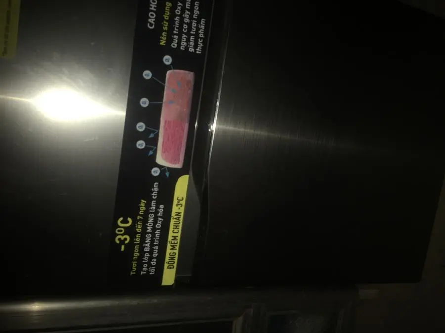Khách hàng review Tủ lạnh Panasonic Inverter 255 lít NR-BV280QSVN 18