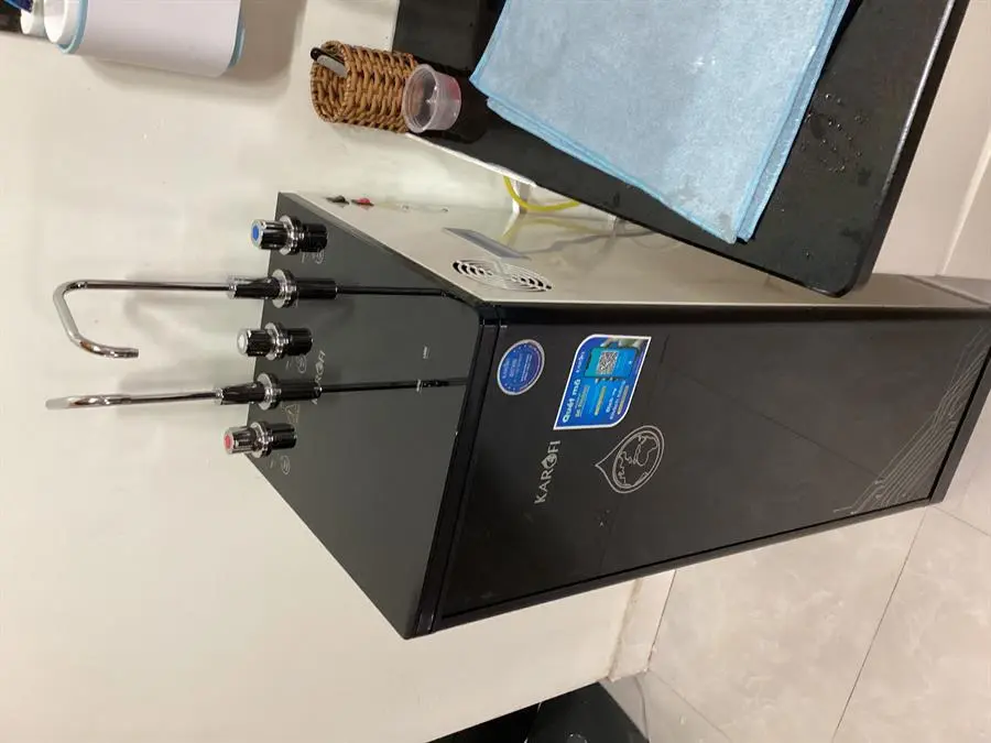 Khách hàng review Máy lọc nước RO nóng nguội lạnh Hydrogen Karofi KAD-D66 11 lõi 75