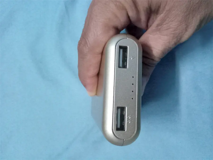 Khách hàng review Pin sạc dự phòng 7.500 mAh AVA LA 10K-1 9